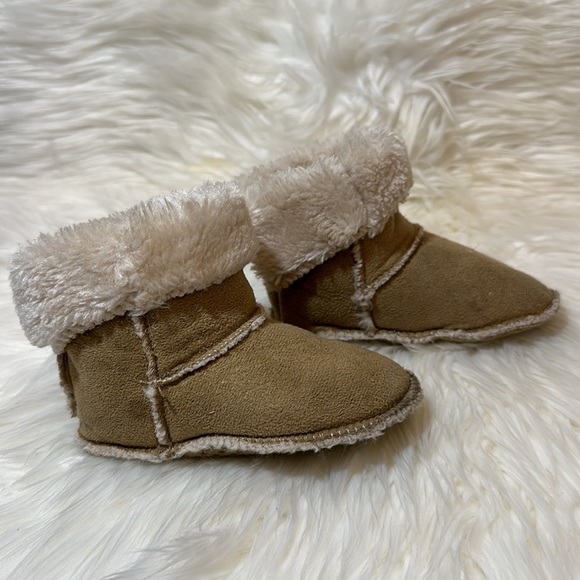 Brown Baby Boots | 6-12M - Picture 2 of 4
